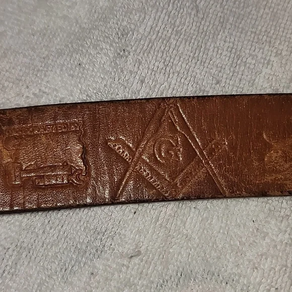 Masonic Harry Klitzner Brass Belt Buckle On Leather Belt - Picture 6 of 9